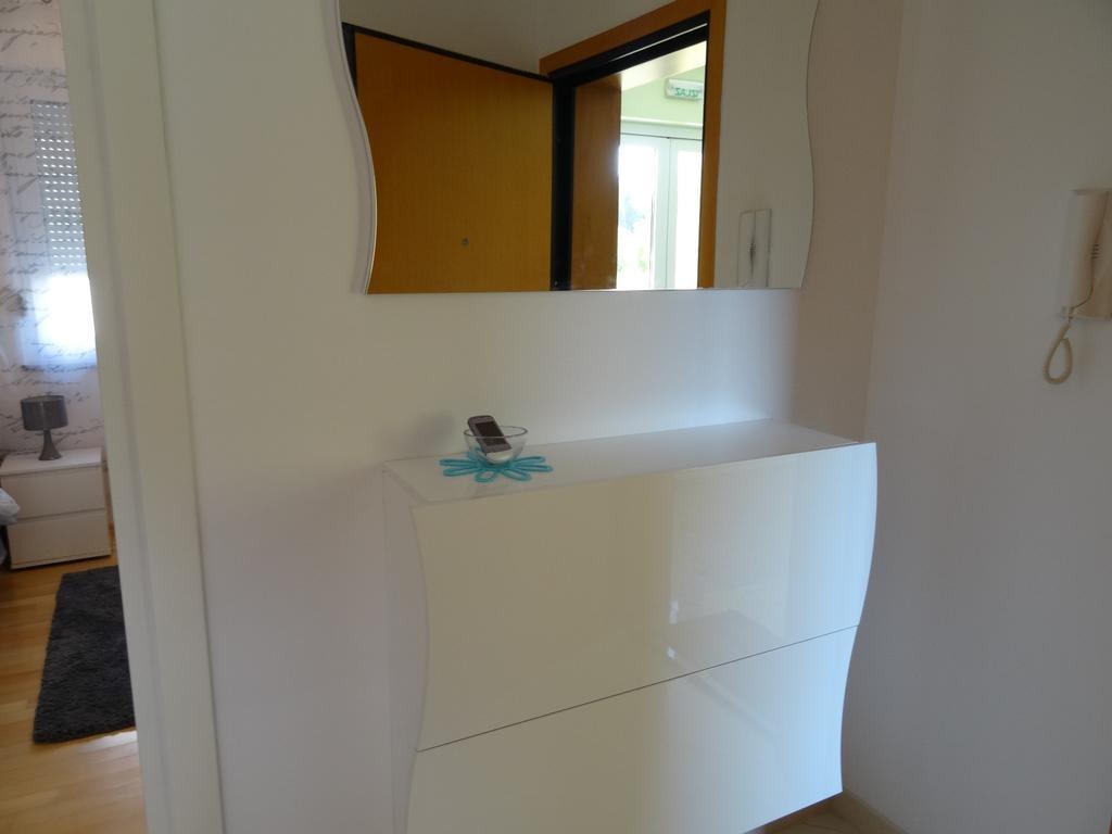 Apartment Koin Krk Town Bagian luar foto