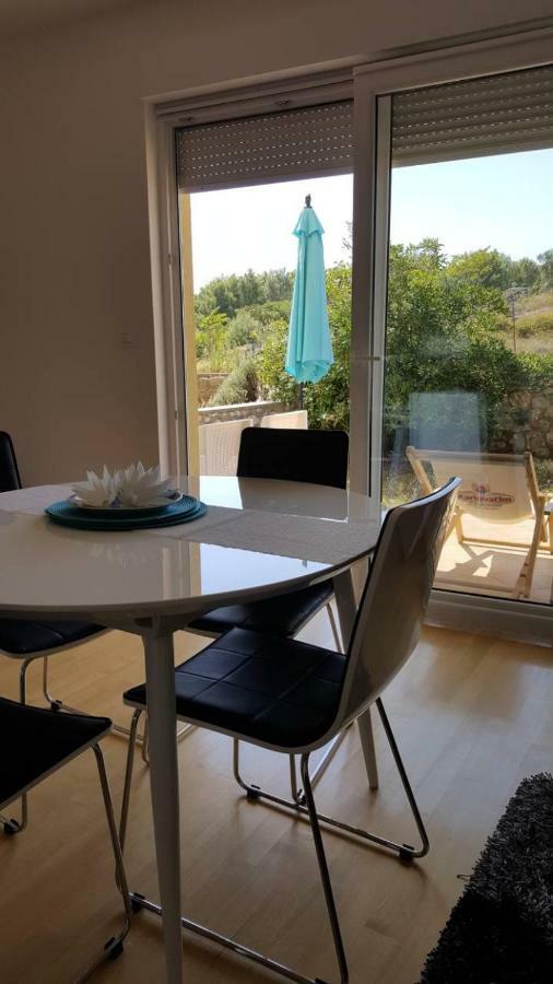 Apartment Koin Krk Town Bagian luar foto
