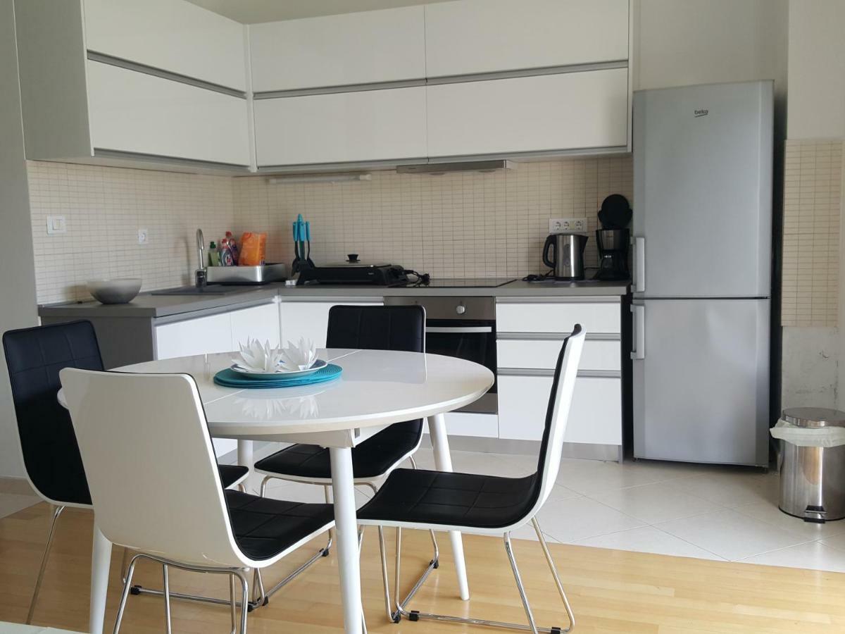 Apartment Koin Krk Town Bagian luar foto
