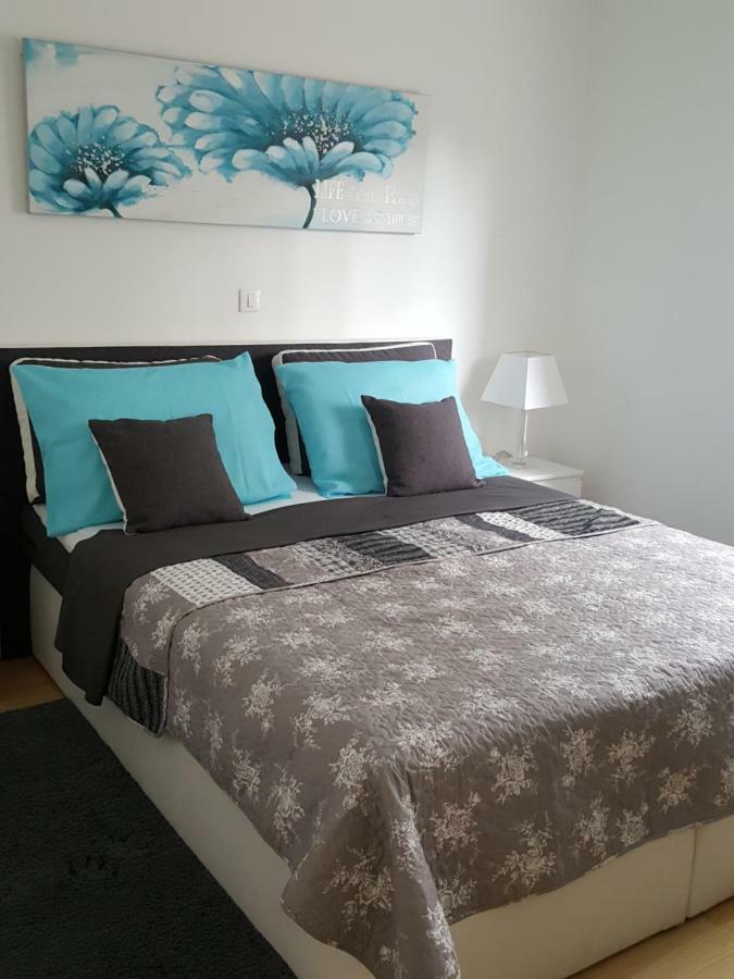 Apartment Koin Krk Town Bagian luar foto